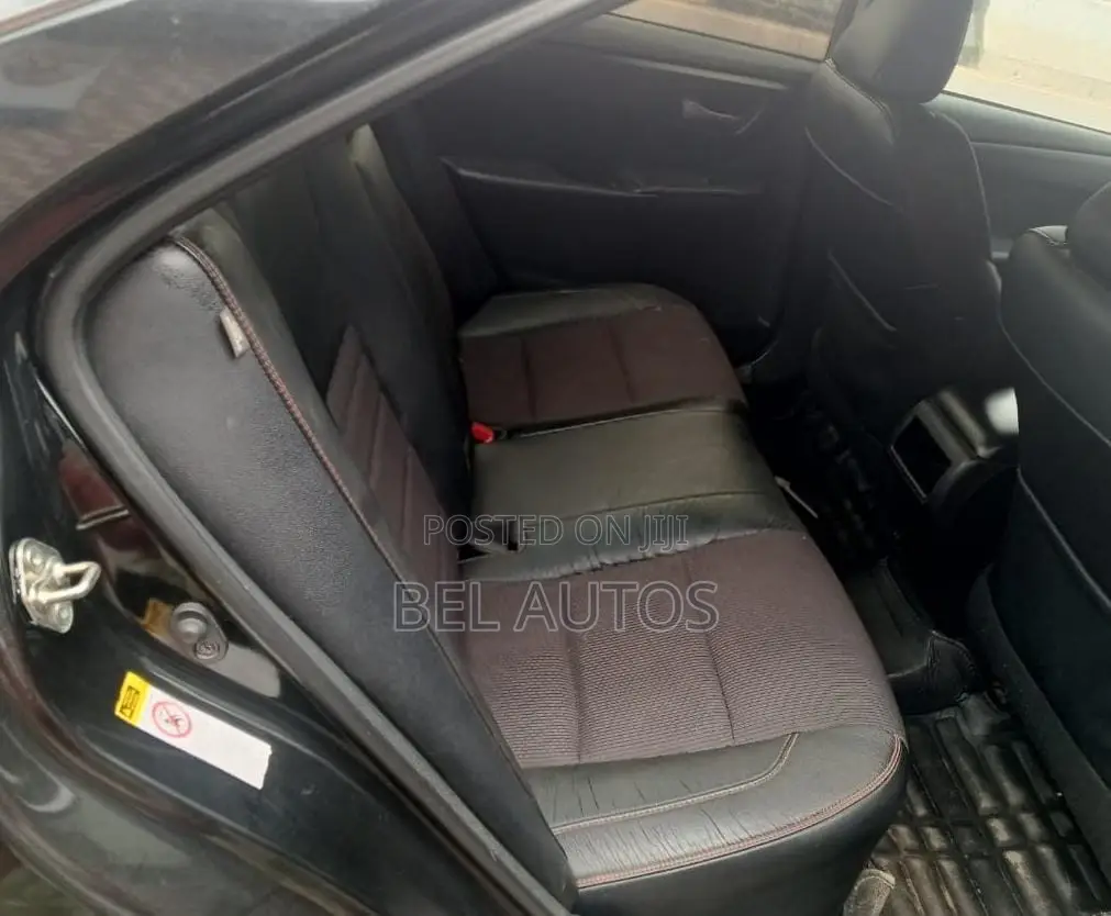Toyota Camry 2016 Black