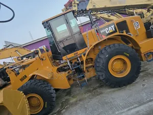 966h Caterpillar Payloader