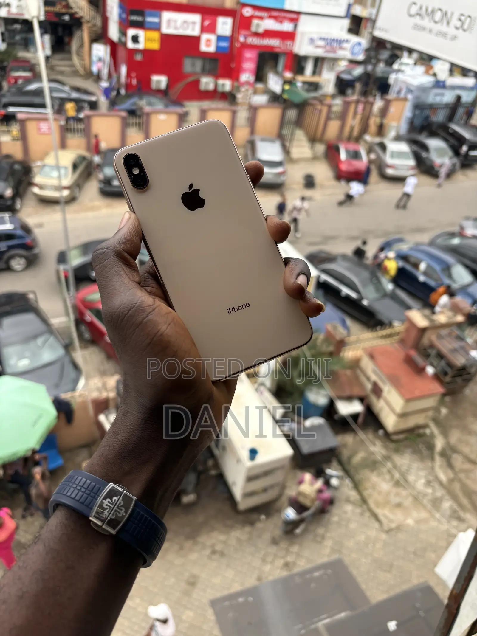 Apple iPhone XS Max 64 GB Gold