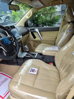 Toyota Land Cruiser Prado 2016 Black