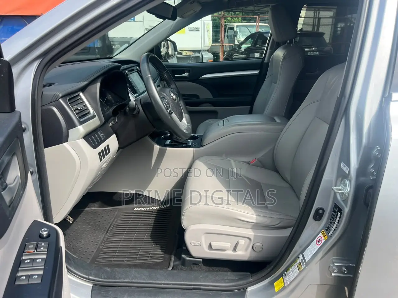 Toyota Highlander 2016 Silver