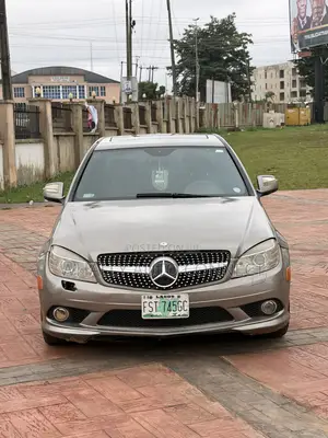 Mercedes-Benz C300 Luxury Sedan AWD (3.0L 6cyl 7A) 2008 Brown