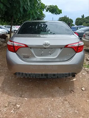 Toyota Corolla 2015 Gray