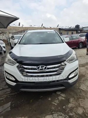 Hyundai Santa Fe 2013 White