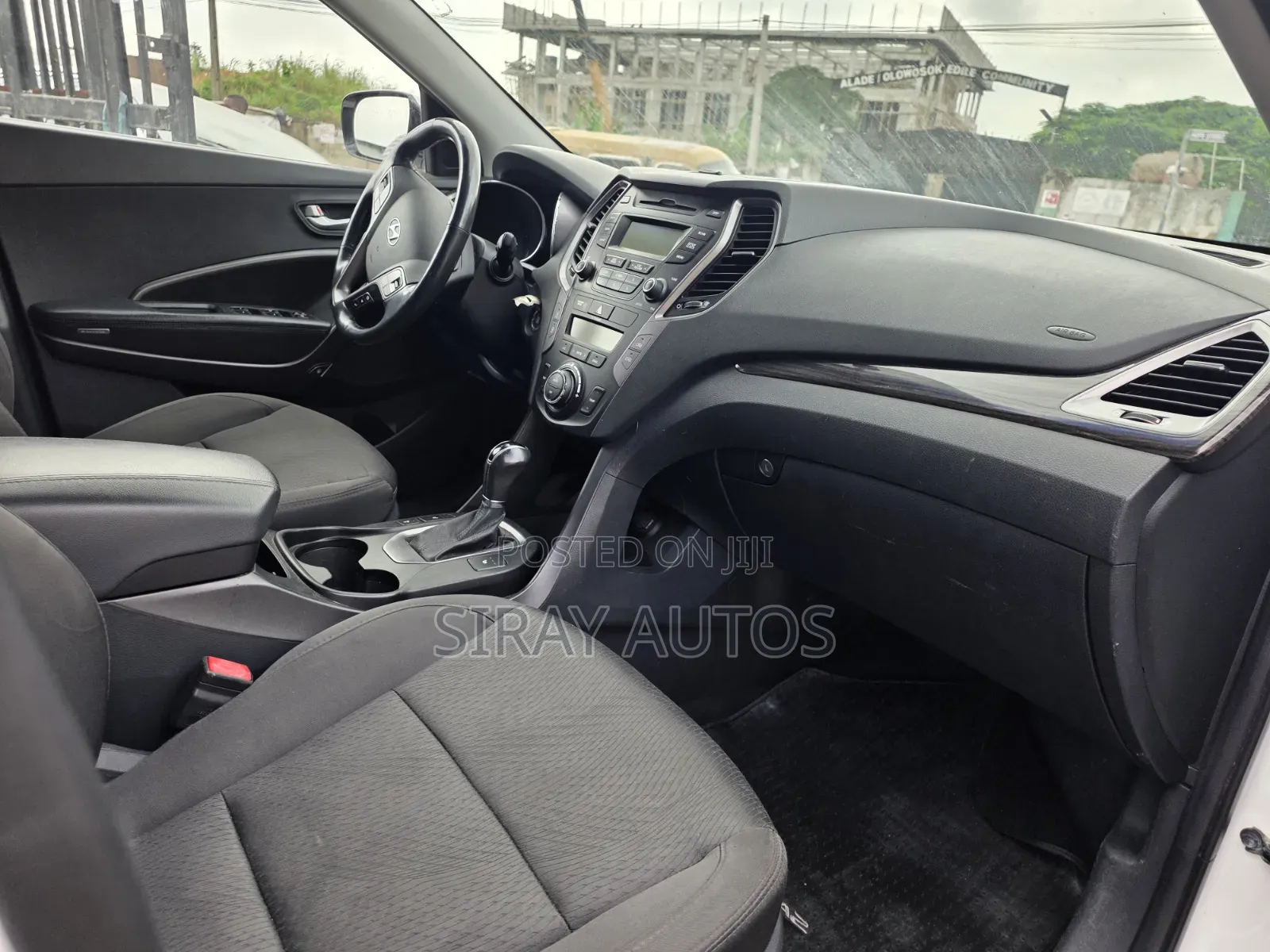 Hyundai Santa Fe 2013 White