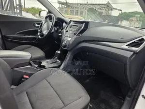 Hyundai Santa Fe 2013 White