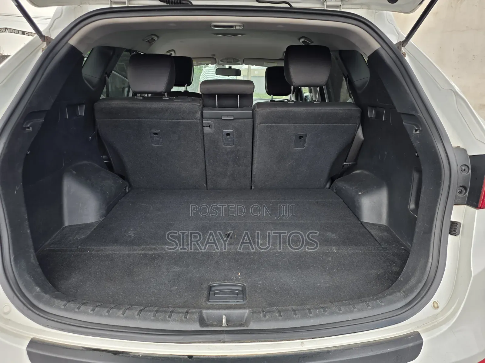 Hyundai Santa Fe 2013 White