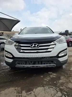 Hyundai Santa Fe 2013 White