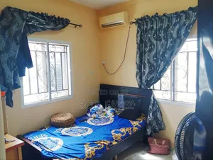 4by6 Bed and Frame