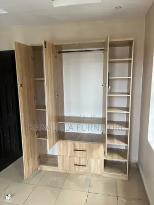 5 by 7 Feet Standard Wardrobe