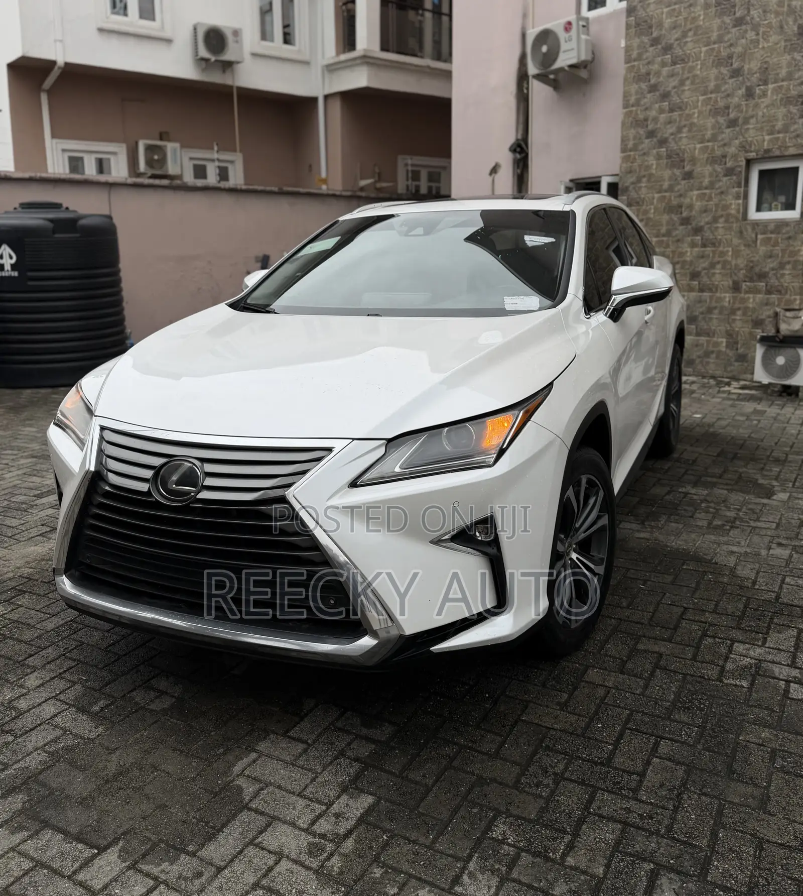 Lexus RX 350 AWD 2017 White