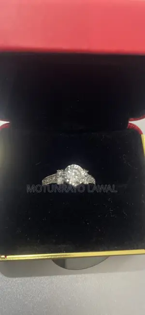 Proposal Ring With Box