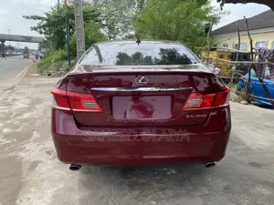 Lexus ES 350 2011 Red