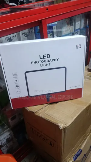 Hq Led Photography Light - 17''