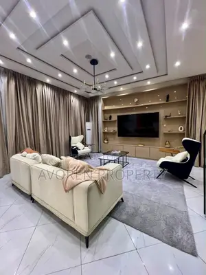 Furnished 4bdrm Apartment in Lekki Phase 1 for sale