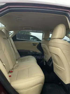 Toyota Avalon XLE Sedar FWD (3.5L 6cyl 6A) 2013 Burgundy