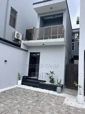 1bdrm Townhouse / Terrace in Ella'S Court Estate, Lekki for rent