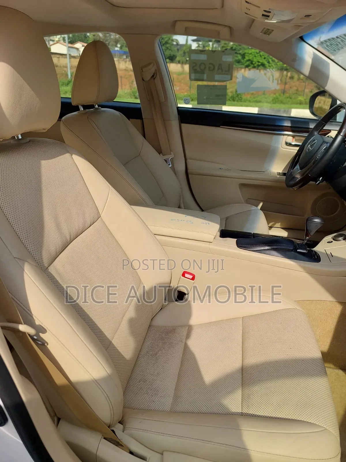 Lexus ES 2015 White
