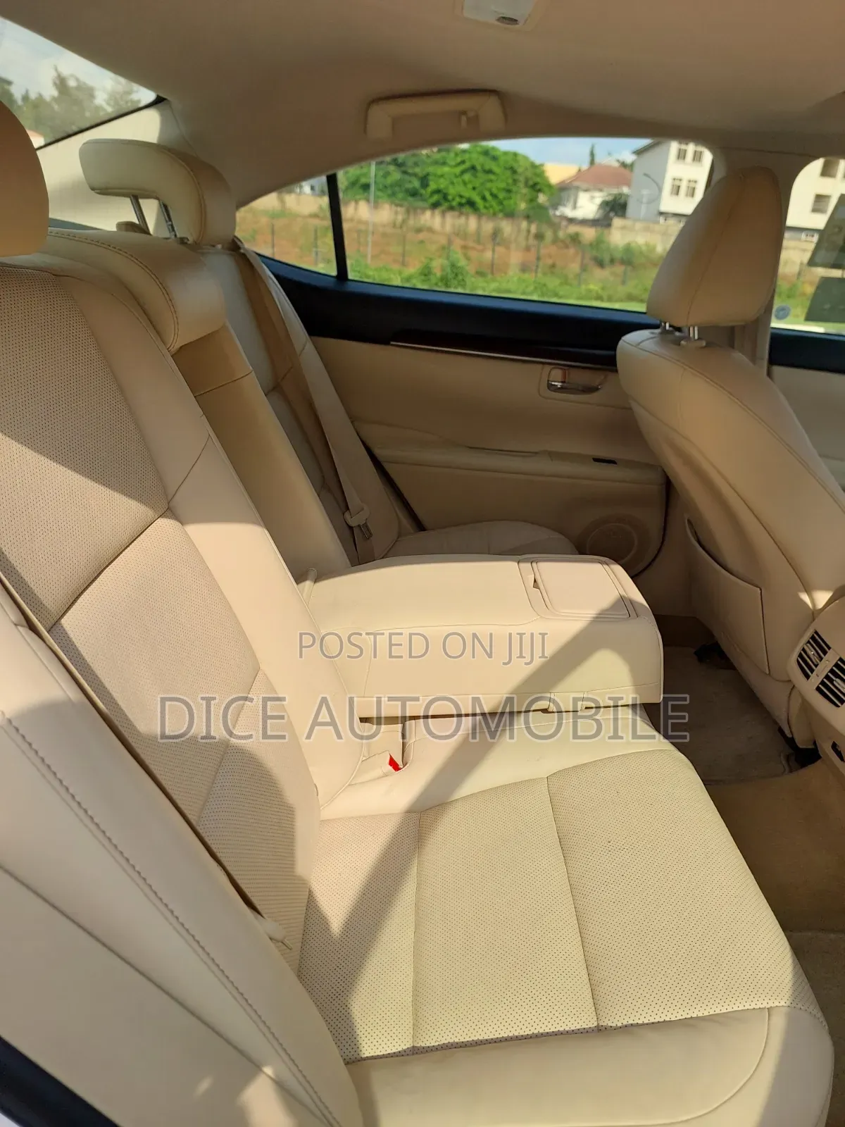 Lexus ES 2015 White