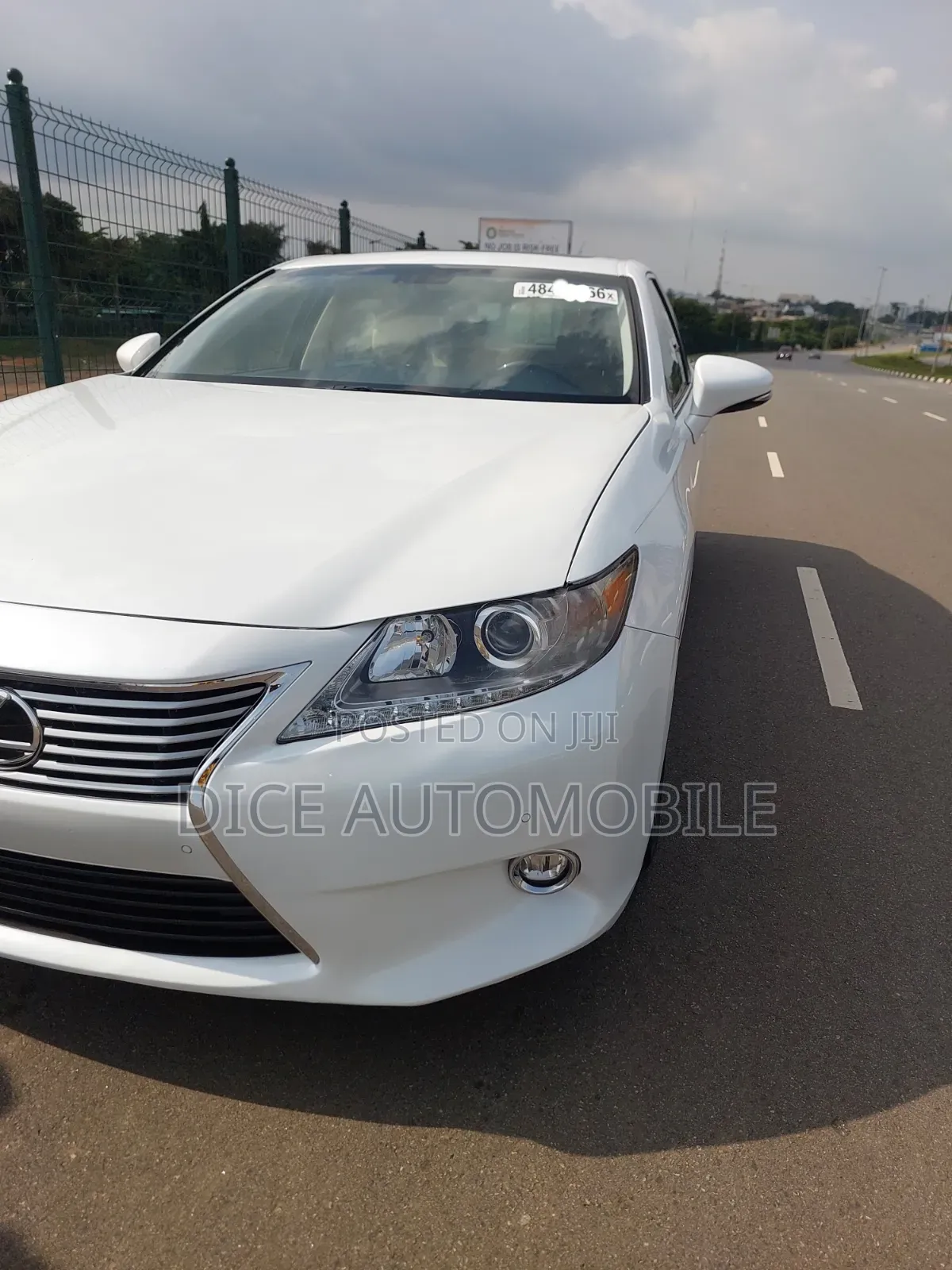 Lexus ES 2015 White