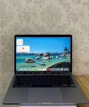 Laptop Apple MacBook Pro 2020 16GB Intel Core i7 SSD 1T