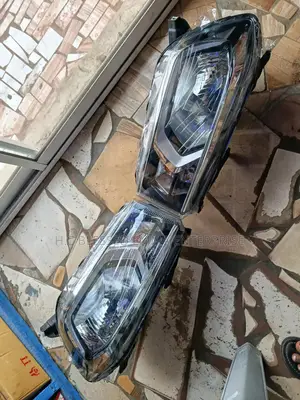 Front Head Lamp for Saic Motor/ MAXUS T60 Pick Up M.G