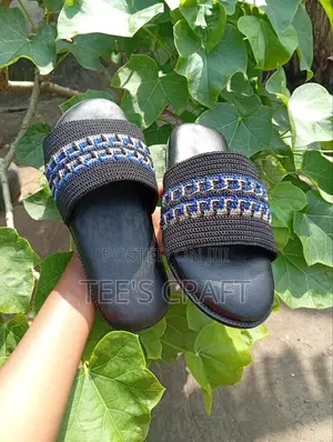 Male Waves Footwear