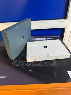 New Microsoft Surface Pro 16GB Qualcomm Snapdragon X Plus SSD 512GB