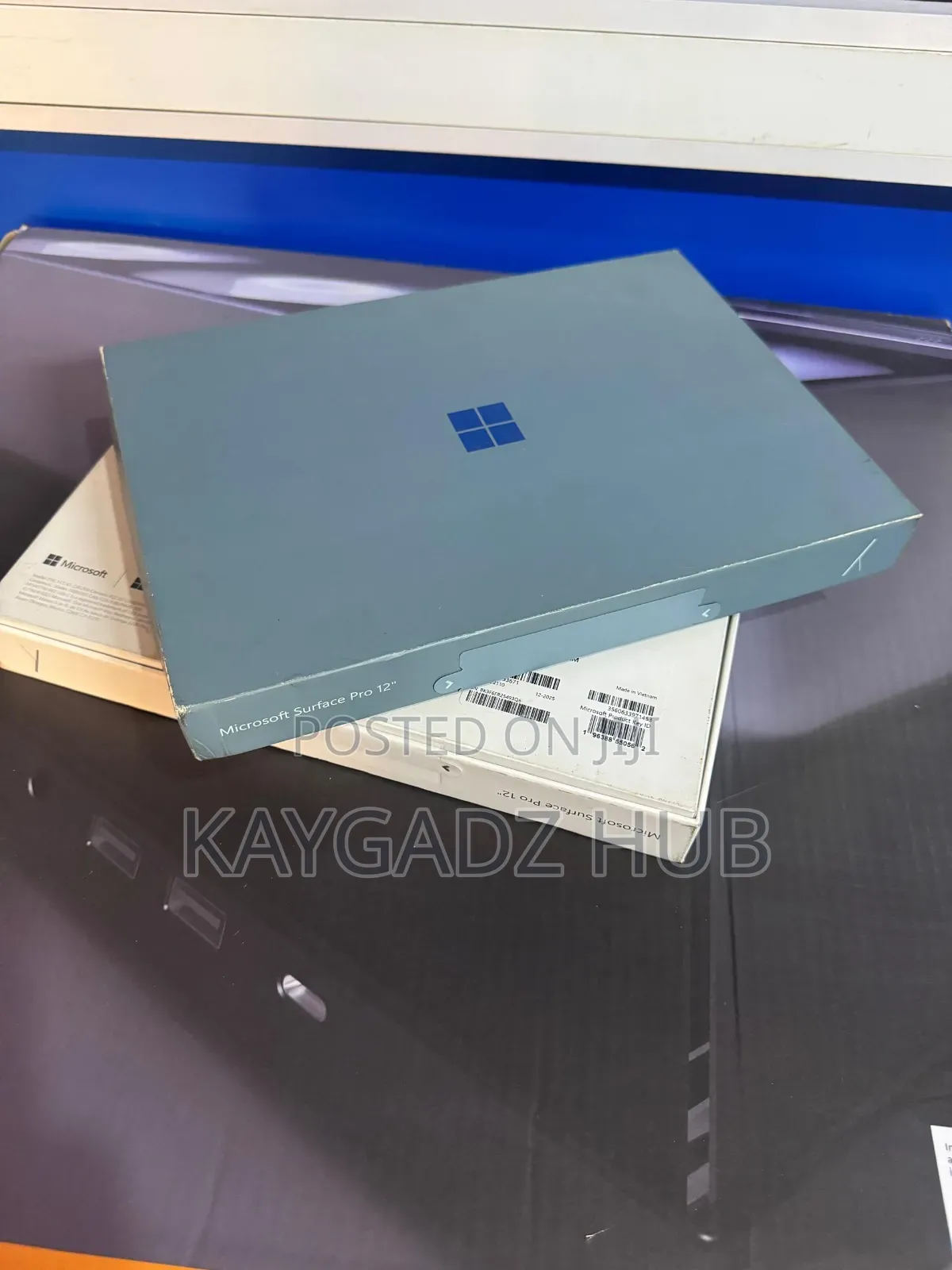 New Microsoft Surface Pro 16GB Qualcomm Snapdragon X Plus SSD 512GB