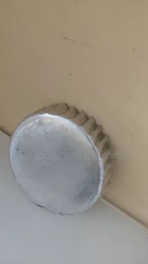 Fluted Edge Round Bread Pan