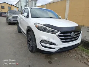 Hyundai Tucson Eco FWD 2017 White