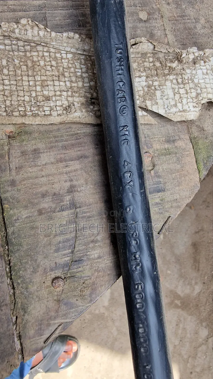 6mmx4core ARMOURED CABLE England