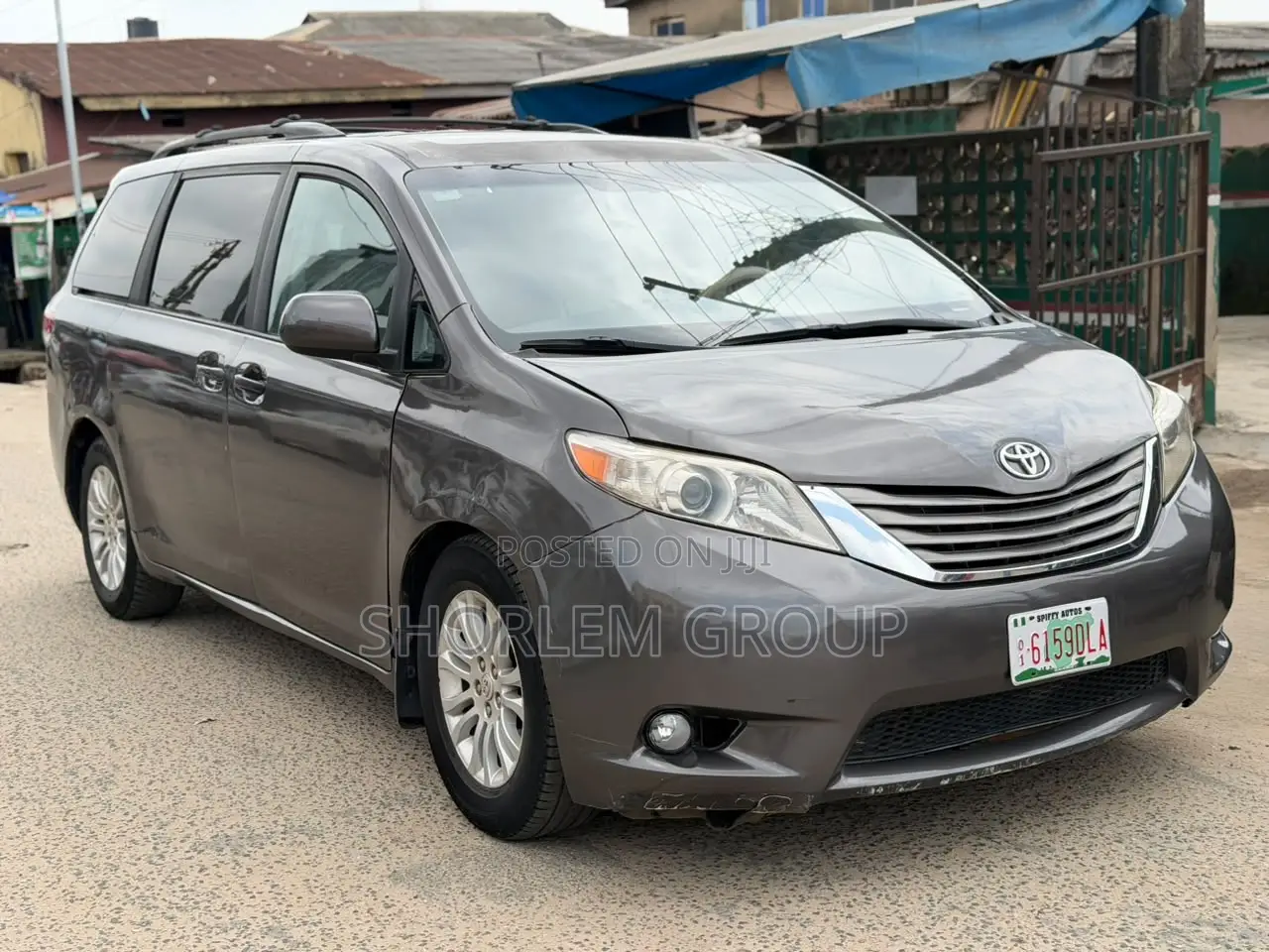 Toyota Sienna 2013 Gray