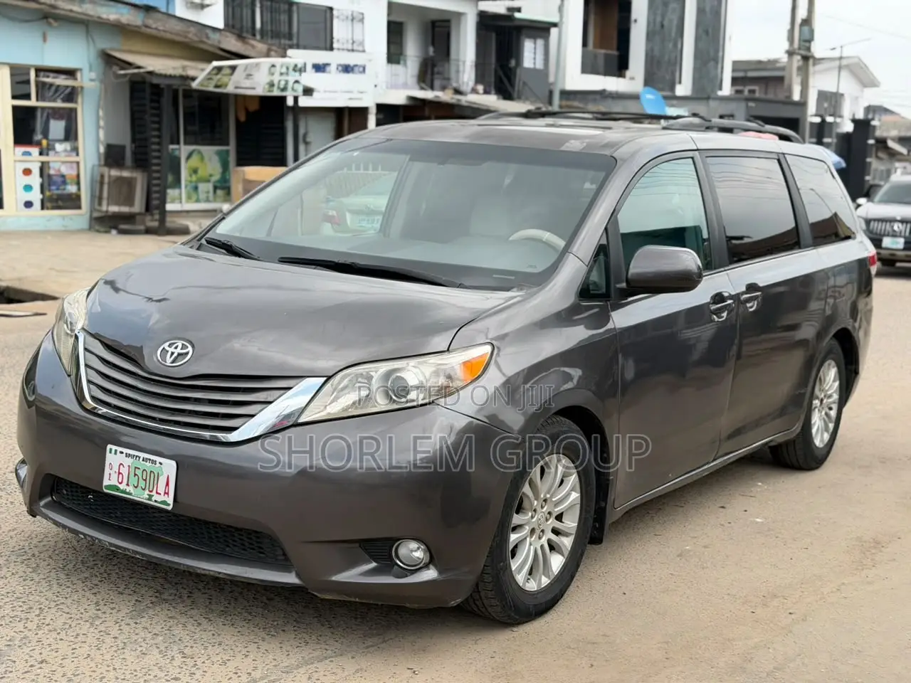 Toyota Sienna 2013 Gray