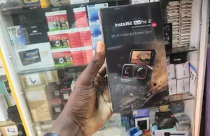 Insta360 ACE PRO 2