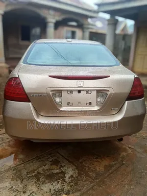 Honda Accord 2007 Gold