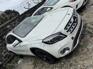 Mercedes-Benz GLA-Class 2018 White