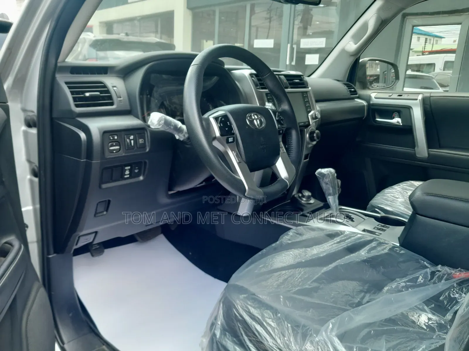 Toyota 4-Runner 2022 Silver