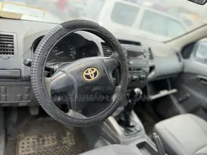 Toyota Hilux 2015 White