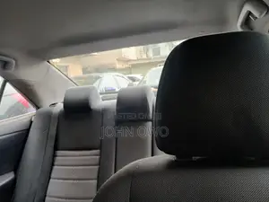 Toyota Camry 2016 Black