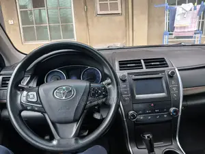 Toyota Camry 2016 Black