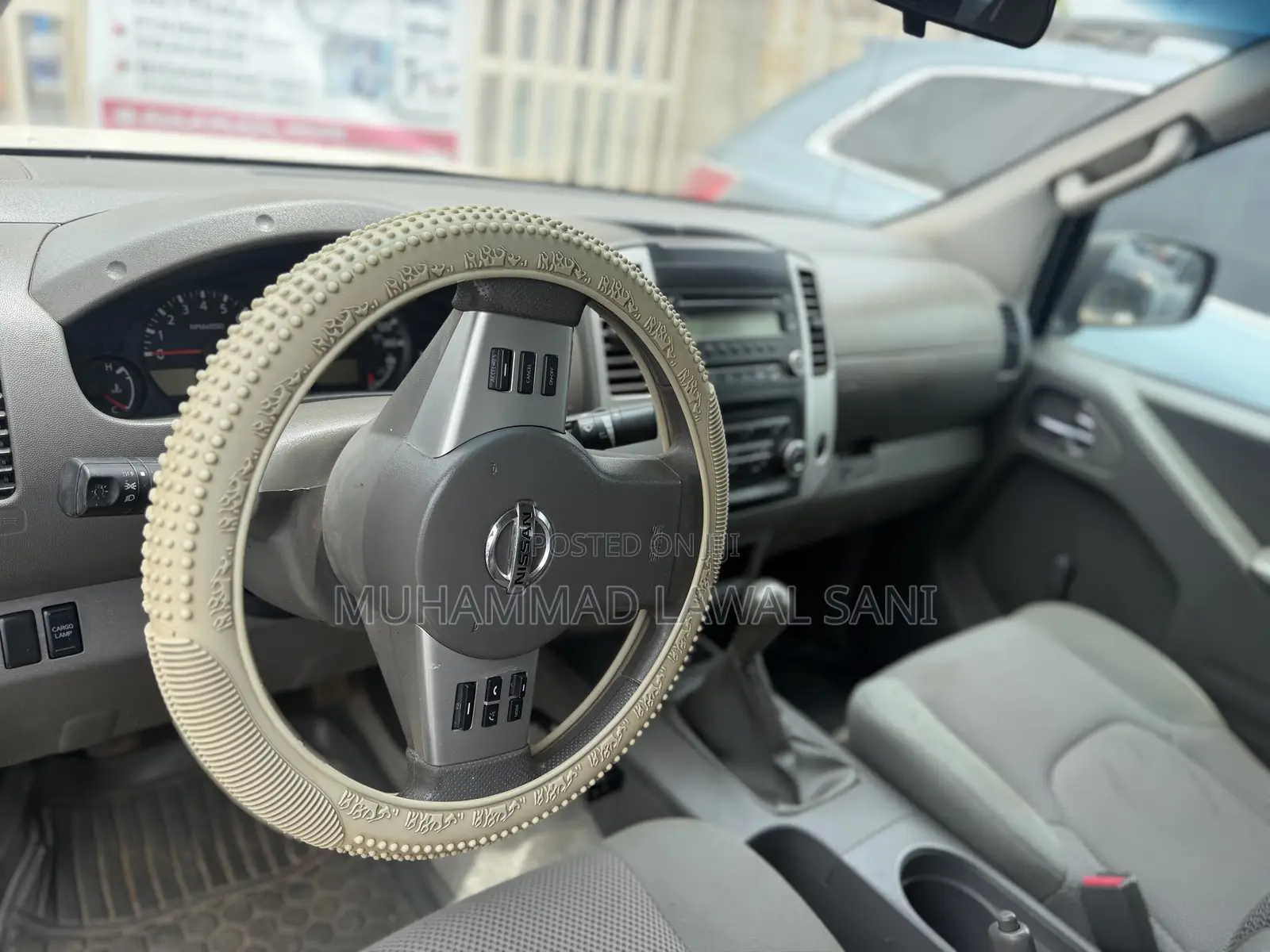 Nissan Frontier 2015 White