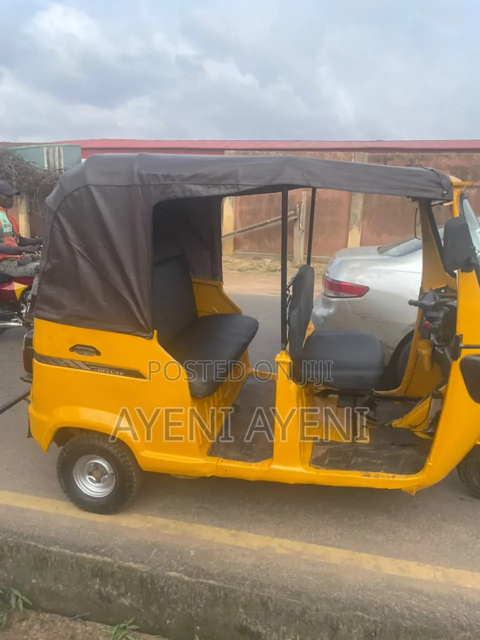 TVS 2024 Yellow