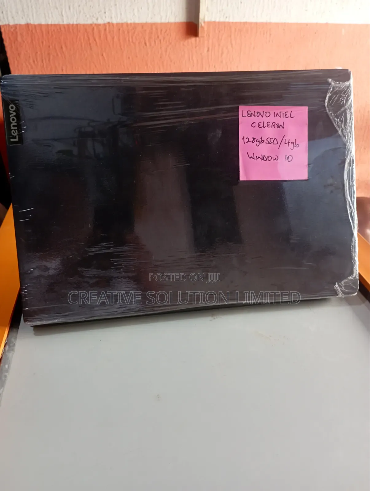 Laptop Lenovo 4GB Intel Celeron SSD 128GB