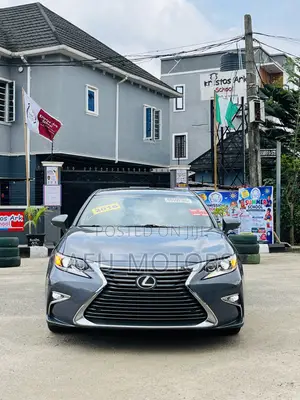 Lexus ES 2016 Gray