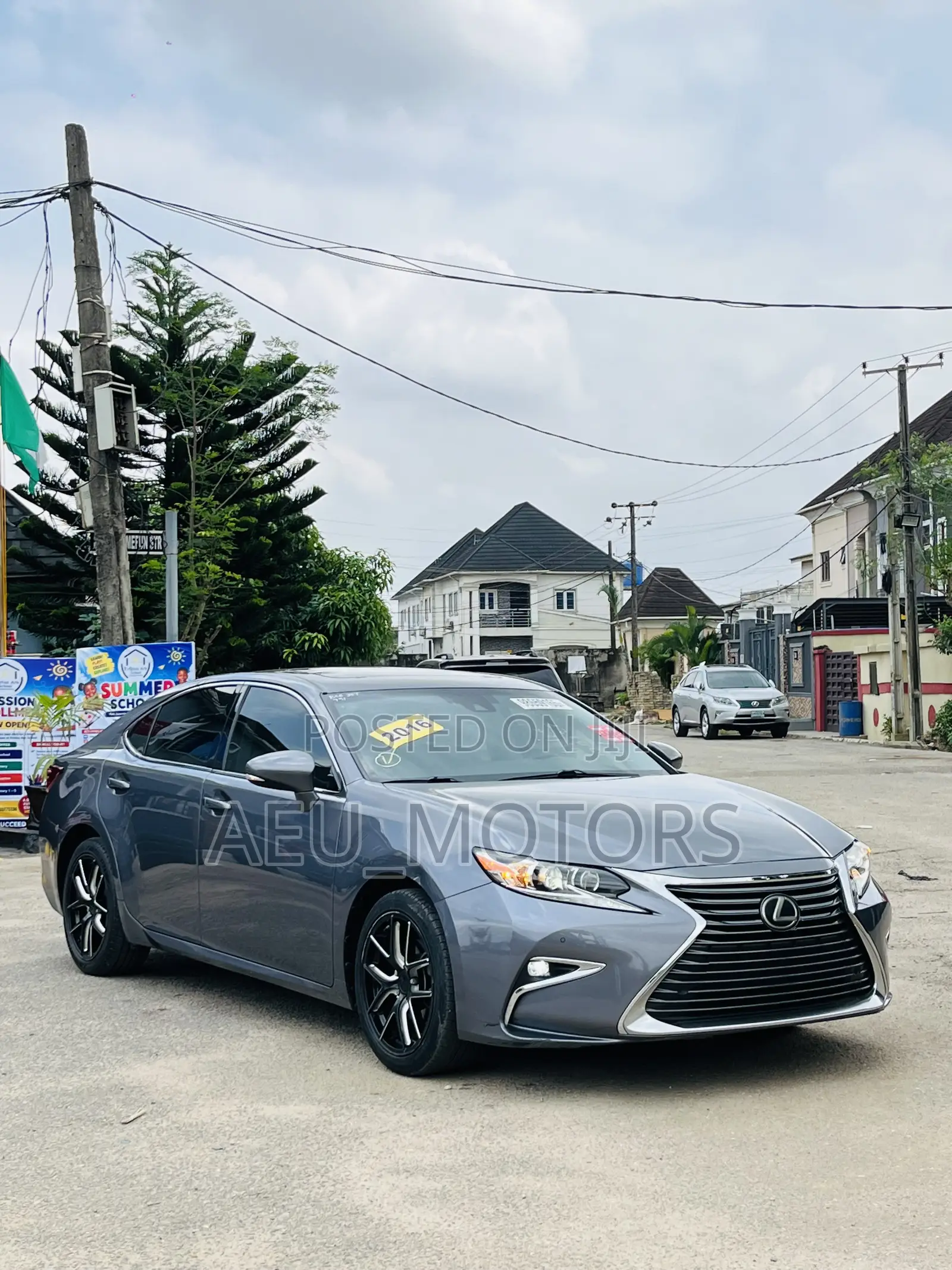 Lexus ES 2016 Gray