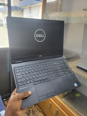 Laptop Dell Latitude 5580 16GB Intel Core i7 SSD 256GB