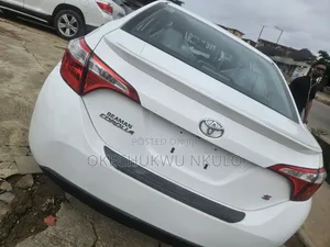 Toyota Corolla 2016 White