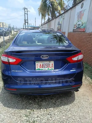 Ford Fusion SE 2012 Blue