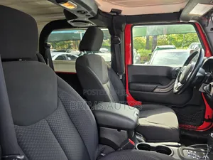 Jeep Wrangler 2014 Orange